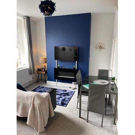 15 Torr Mews, 15 Torr Street Villa Buxton  Bagian luar foto
